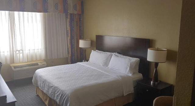Номер Standard Fairfield by Marriott Inn & Suites Phoenix West Chandler