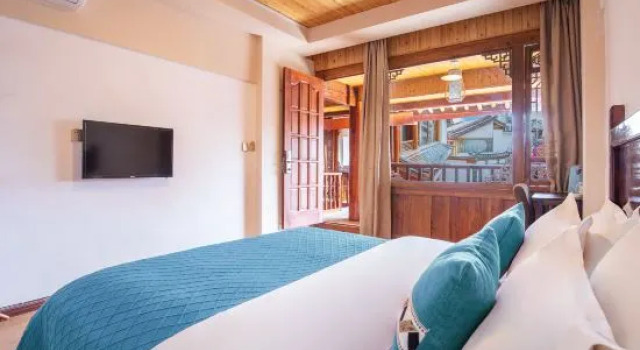 Люкс Comfort Lijiang Rongyi Homestay