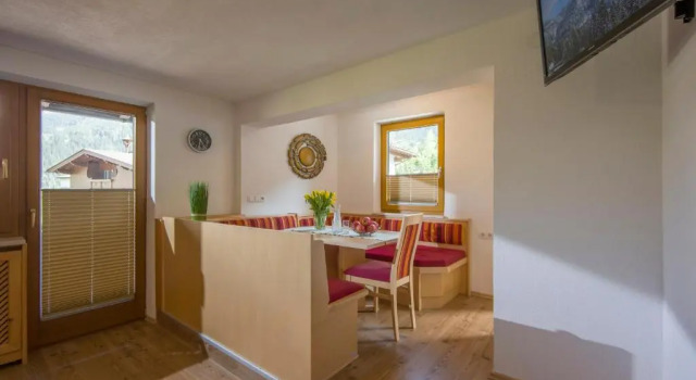 Апартаменты Berghof Geisler