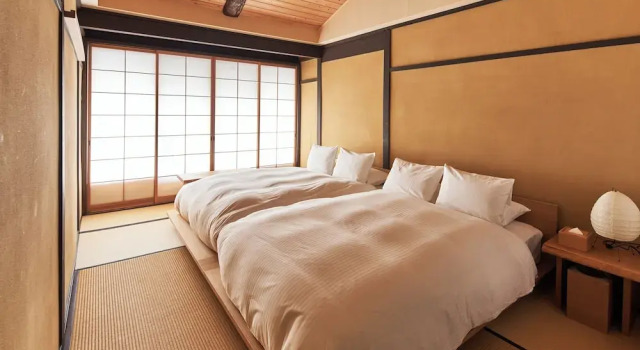 YADORU KYOTO HANARE Shirotaki No Yado, Забронировать Дом для отпуска Коттеджи Киото, рядом с Kyoto Karasuma Convention Hall, Коттедж