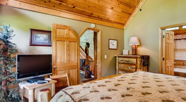 Amazing Grace 3 Bedrooms 3 Bathrooms Cabin, Забронировать Дом для отпуска Виллы Уэр Вэлли, Вилла