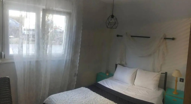 Comfortable studio w/ bicycles in the city center, Book Hotel Volos 