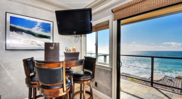 Вилла Villa Roma at the Retreat in Laguna Beach