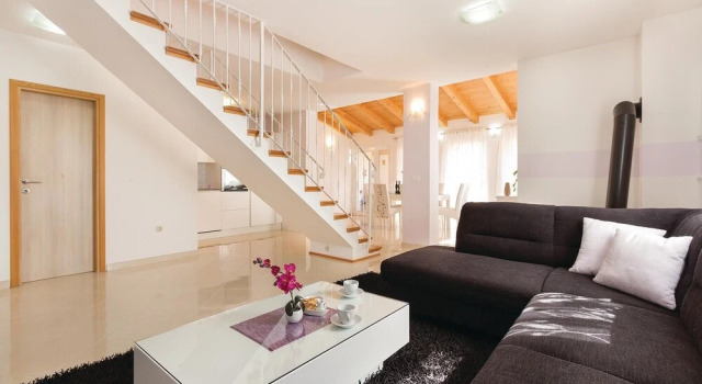 Stunning Home in Rovinjsko Selo With Wifi and 2 Bedrooms