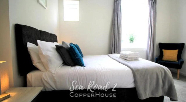 Апартаменты Beautiful apartments on the sea front - Sea Road 2