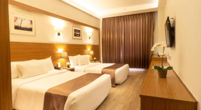 Номер Classic Weston Suites Hotel
