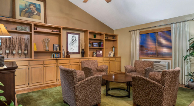 AmericInn by Wyndham Little Falls, Varaa Hotelli Little Falls Minnesota