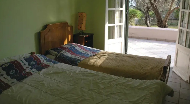 Beautiful Apartment in Nafplion With 3 Bedrooms, Prenota Appartamento Hotel a Peloponneso con parcheggio, Parcheggio