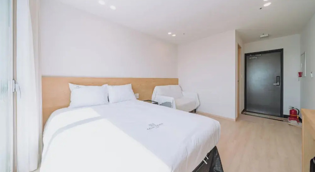 Jeju Mondieu Tourist Hotel