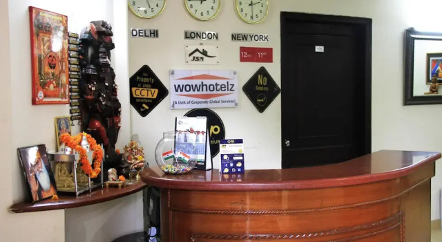 49th Square- A Boutique Guest House, Забронировать Гостевой дом Гостевые дома Гургаон, рядом с DLF Cyber City, Гостевой дом