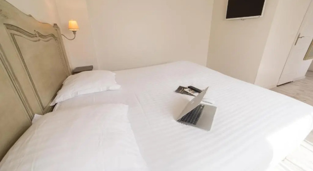 Двухместный номер Standard The Originals Boutique, Hôtel Les Poèmes de Chartres