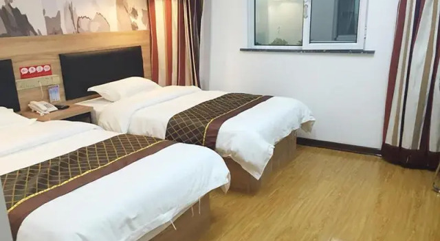 Thank U Hebei Chengde Shuangluan District Center s, Book Hotel Shuangluan District Chengde