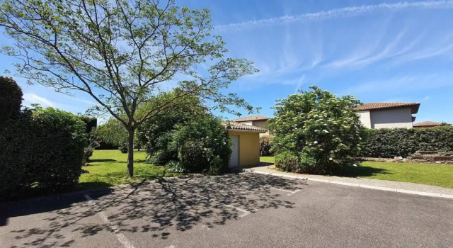 Charmant appartement avec terrasse et jardin au calme Proche Bus Métro, Rezerwuj Apartament Tuluza 