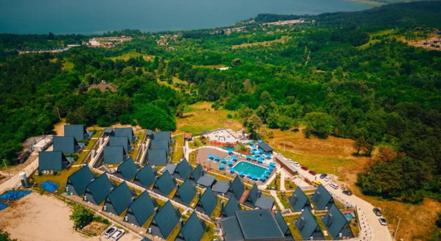 O podwyższonym standardzie bungalow World DREAMS Forest