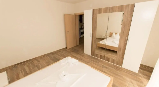 Mat - A4, Buchen Sie Hotel Hotels in Gespanschaft Split-Dalmatien mit Pool, Schwimmbad