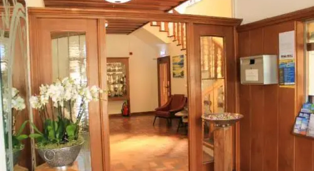 Hotel Alpenland, Rezerwuj Hotel Hotele w Tyrol z parkingiem, Parking