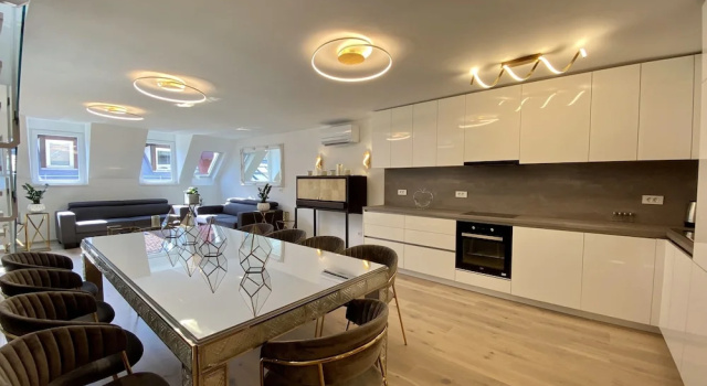 Номер Standard Дуплекс AB Ljubljana - The Princess Castle Triplex