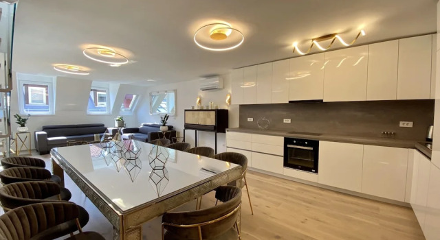 Номер Standard AB Ljubljana - The Princess Castle Triplex