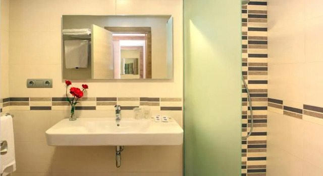 Двухместный номер Premium Invisa Hotel Club Cala Blanca