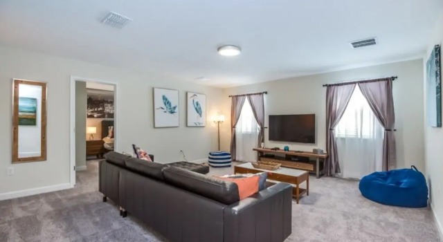 Champions Gate 6bed 5bath Vacation Home 9022sd, Book Hotel Hoteller i Four Corners med pool, Swimmingpool