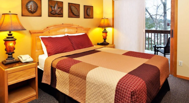 The Pointe Hotel and Suites, Buchen Sie Hotel Minocqua Wisconsin