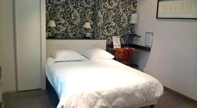 Двухместный номер Standard Цокольный этаж Hotel Anne De Bretagne BLOIS