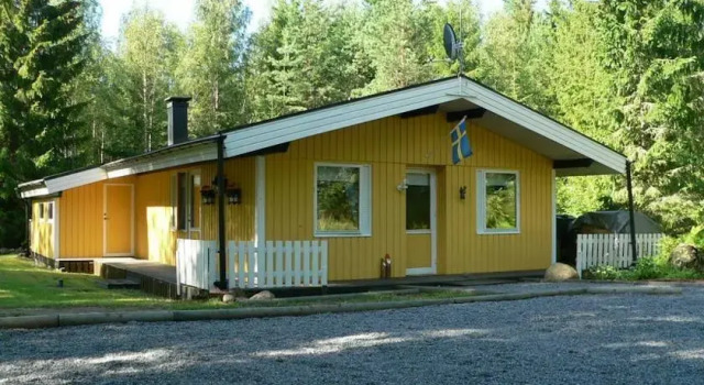 Österängarna, Book Hotel Karlstad 