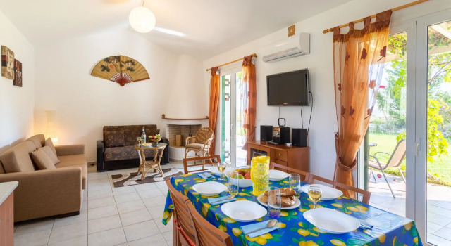 Villa Melissa Large Private Pool Walk to Beach Sea Views A C Wifi Car Not Required - 1926, Rezerwuj Willa Kato Katelios Grecja