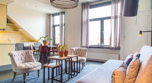 Апартаменты Deluxe Hotel Pannenkoekhuis Vierwegen