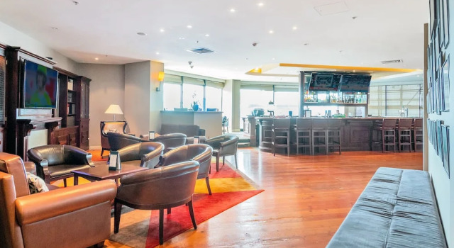 Sea City Views Takapuna Studio w Carpark, Забронировать Отель Отели региона Окленда 3 звезды, рядом с Такапуна-Бич, 3*