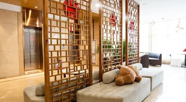Oriental Hotel, Varaa Hotelli Edulliset hotellit kohteessa Shandong