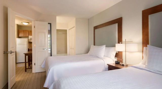 Четырёхместный люкс Homewood Suites by Hilton Jacksonville Deerwood Park