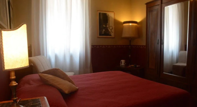 Bed  Breakfast Like Juliet, Забронировать Отель Отели Вероны с завтраком, рядом с Филармонический театр Вероны, Завтраки