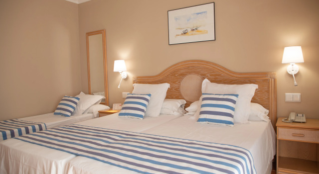 Hotel Dwo Les Palmeres