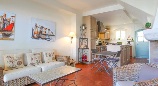 Charming holiday home in Port Grimaud with terrace