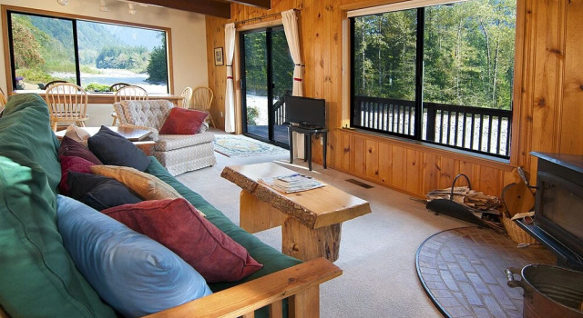 Index River Roost - Three Bedroom Cabin with River View, Varaa Hotelli Index Washington (state)