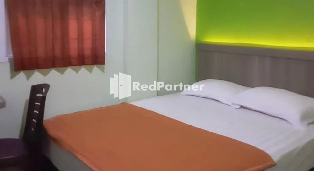 Guest House Anak Raja Pangkalan Bun Syariah RedPartner, Rezervovat Penzión Hotely v Kalimantan s parkováním, Parkování