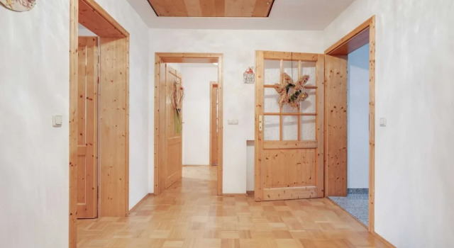 Apartment With all Amenities, Garden and Sauna, Varaa Huoneisto Hotellit Baijeri pysäköinnillä, Pysäköinti