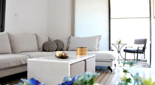 Zenobia Luxury City/Beach Apts No.1