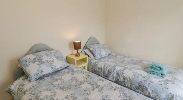 Коттедж 6 Glyn Terrace