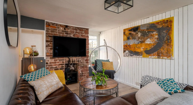 Crab Shack Apartments - Stylish back beach duplex apartment, Teignmouth, Забронировать Апартаменты/квартира Тинмут Девон, рядом с East Pole Sand