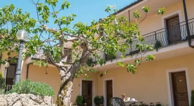 Hotel Albergo Ristorante Il Ciclope, Boek Hotel Hotels in Ciociaria met parkeren, Parkeren