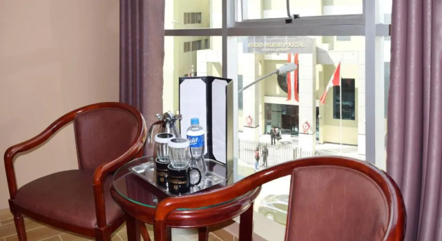 Полулюкс Gran Mundo Hotel & Suites