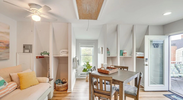 Апартаменты Epic Brunswick Apartment With Deck!