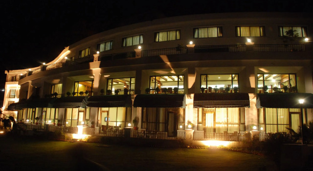 Namah Nainital, a member of Radisson Individuals Retreats, Rezervovat Hotel Nainital Uttarakhand