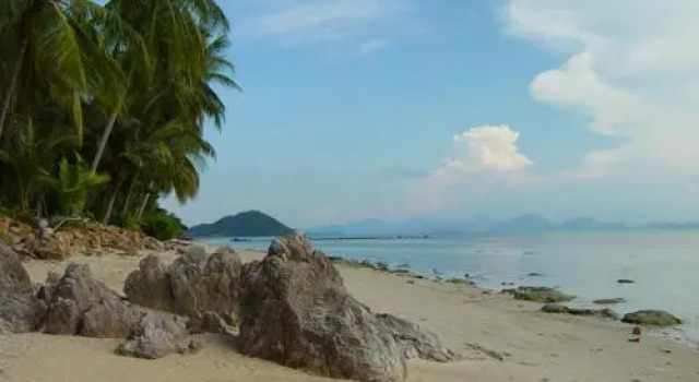 Sonthaya Villa Baan Taling Ngam