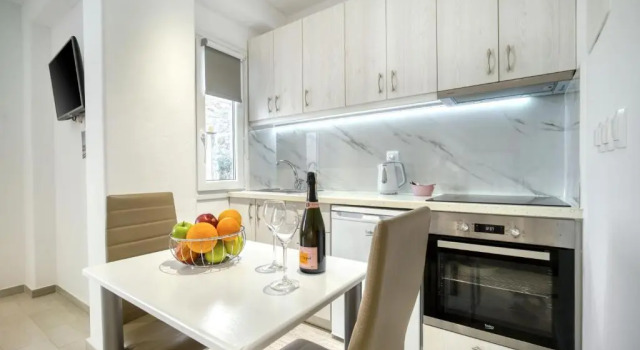 Студия Anius Apartments