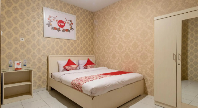 OYO 359 Executive Inn, Rezervovat Hotel Hotely v Medan s parkováním, Parkování
