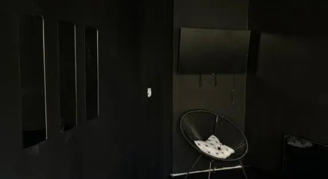 Is Room, Book Hotel  