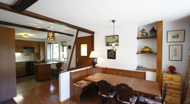 Apartment Villa Franca, Prenota Appartamento Hotel a Canton Vallese con parcheggio, Parcheggio